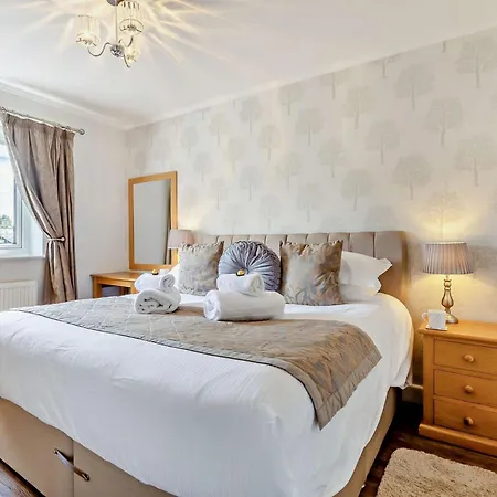 Дом отдыха 2 Bed In Sz477