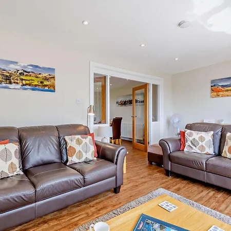 Ferienhaus 2 Bed In Sz477 Bowness-on-Windermere